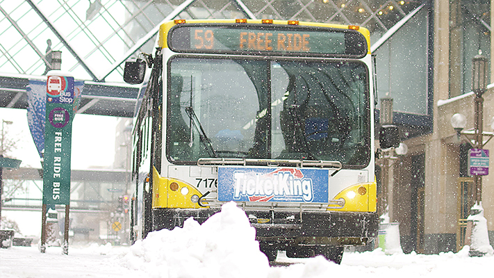 Click to view the full resolution on the Metro Transti Flickr page. Image of a Route 59 bus on Nicollet Mall. Image links to Flickr.