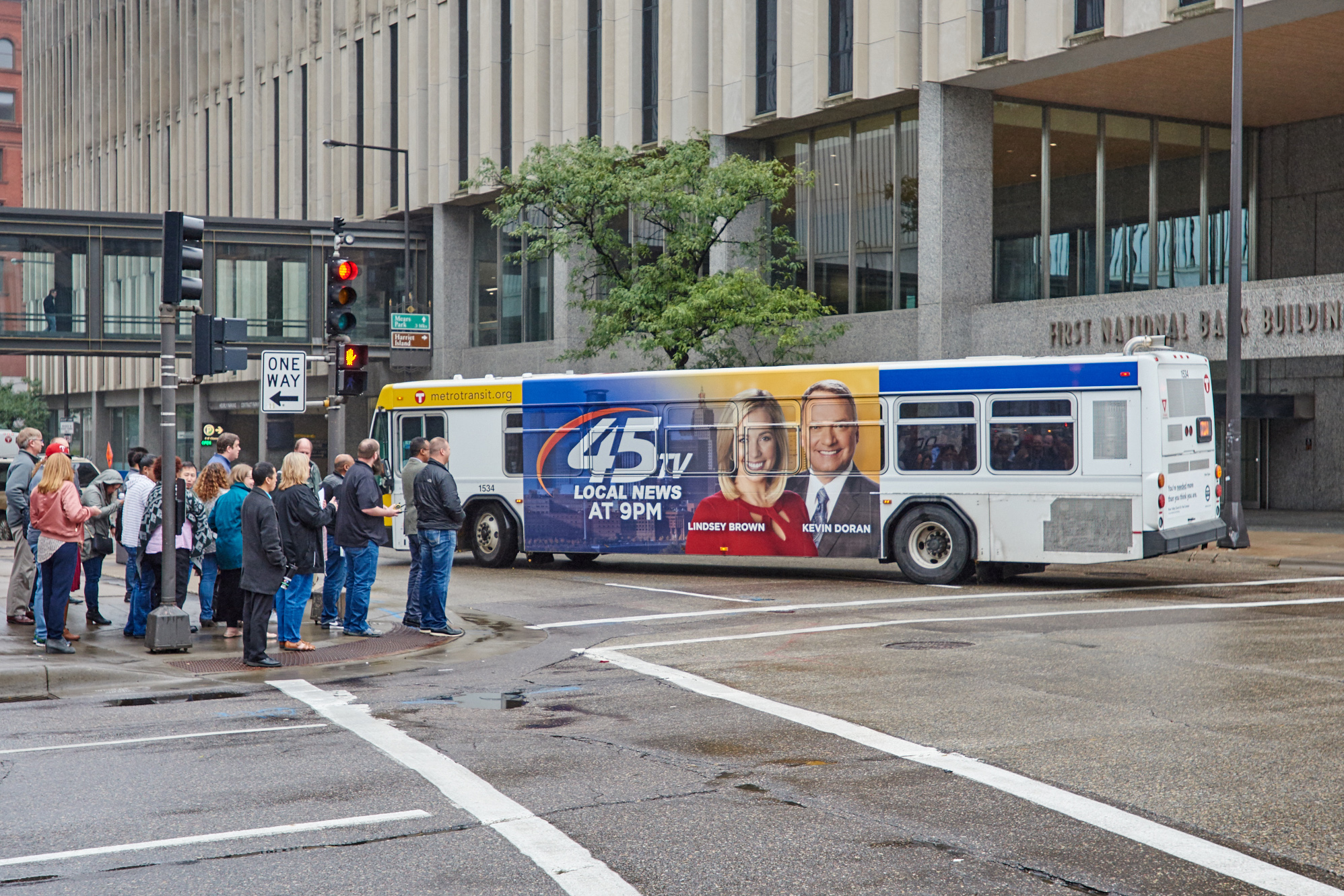 bus with Ultra Super King advertisement 