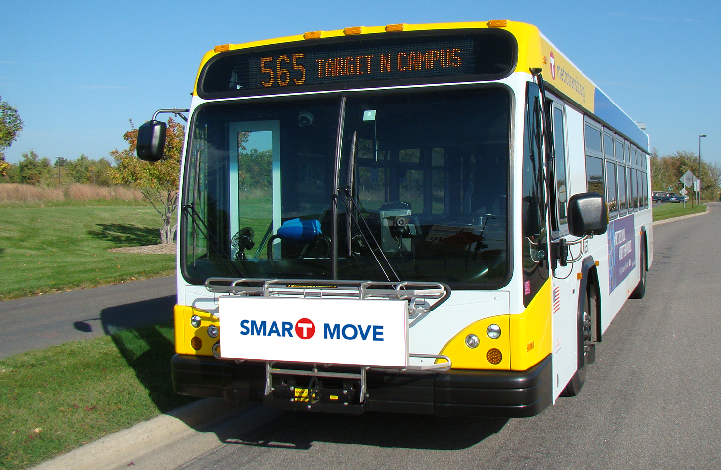 Route 565 bus