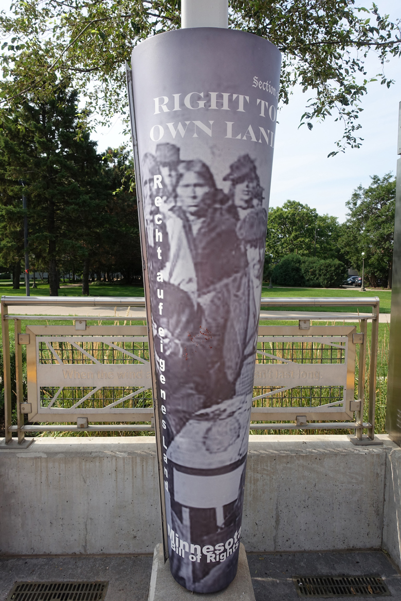 green_line_public_art_capitol_pole10b.jpg