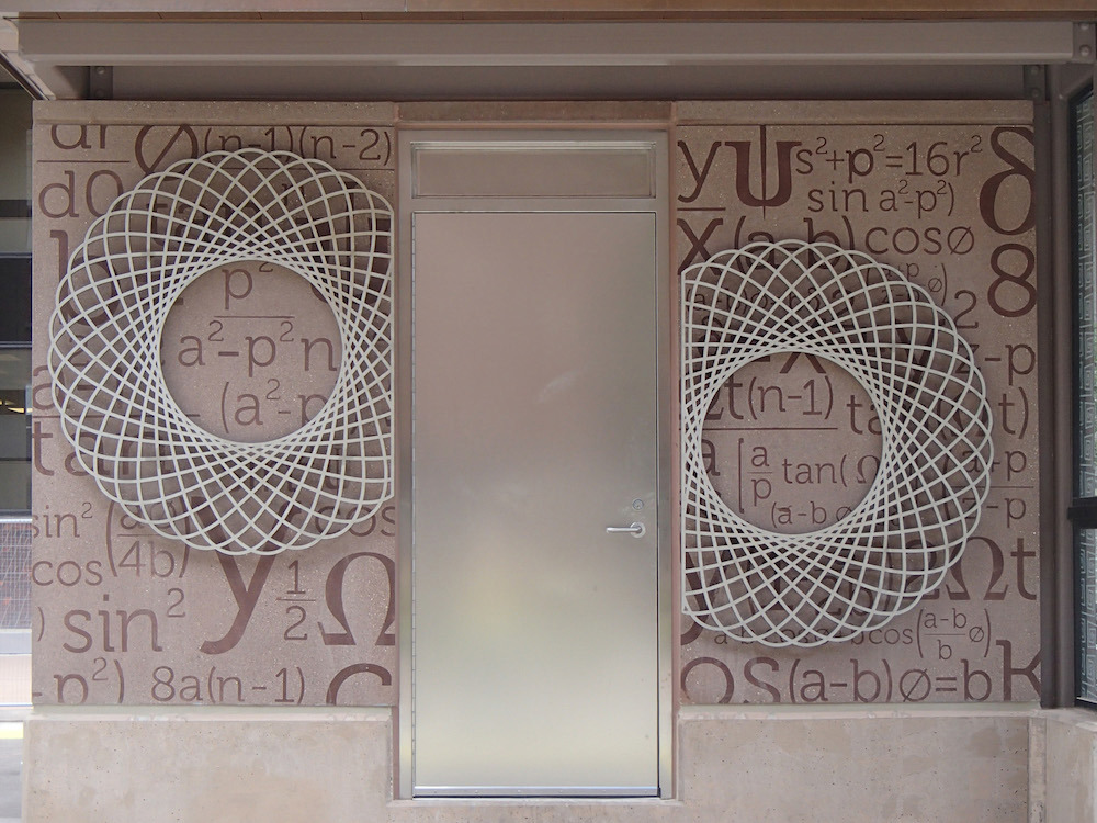 green_line_public_art_east_bank_spiro_1.jpg