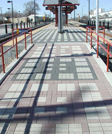 blue_line_public_art_38th_st_mn_praire_web_38th_street.jpg