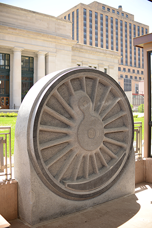 green-line-art-union-depot-1-sm.png
