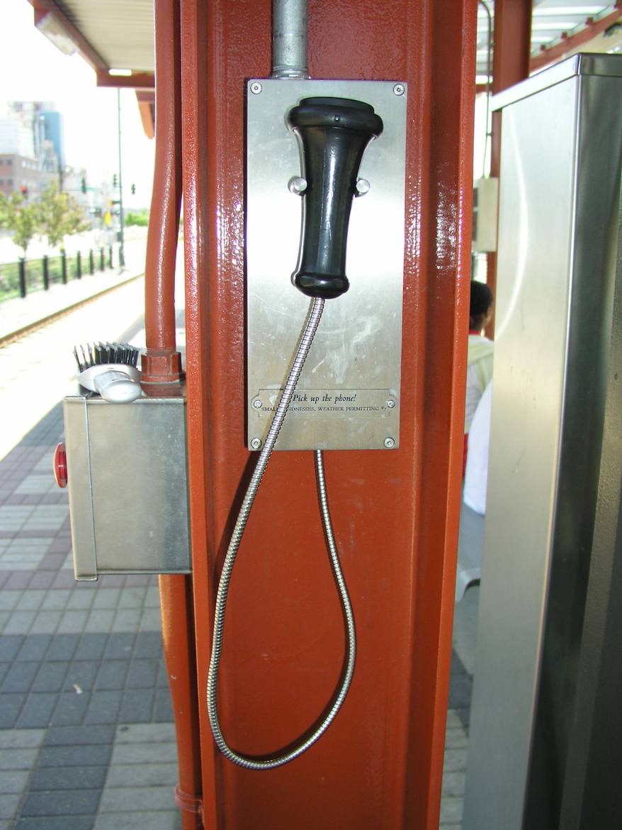 blue_line_public_art_zweig_2.jpg